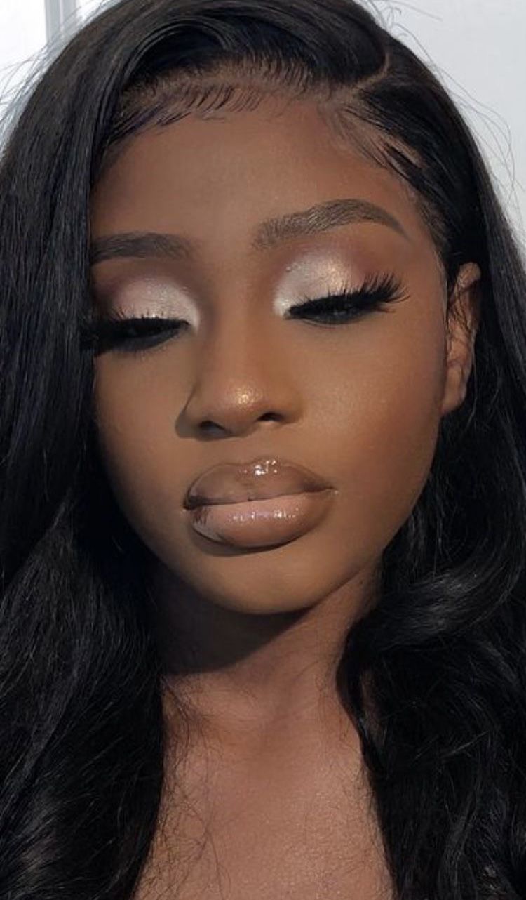 Maquillage cat eye élégant